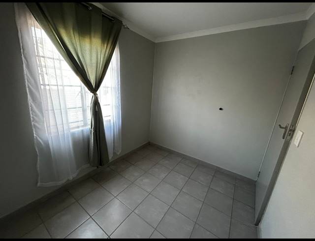 3 BEDROOM FREEHOLD FOR SALE IN MAMELODI EAST